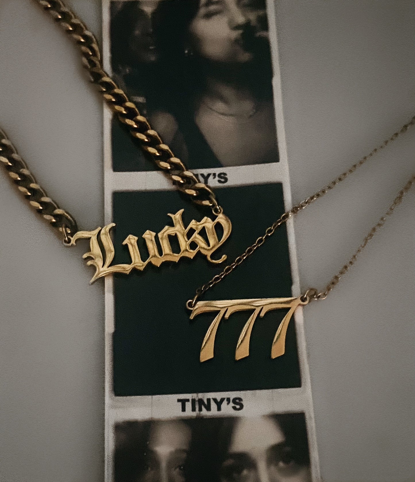 LUCKY CHAIN