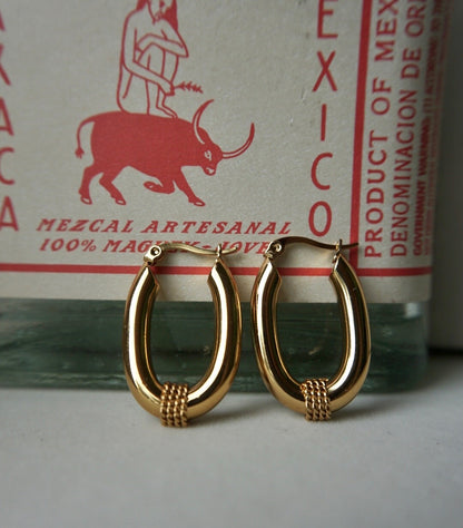 CLEO HOOPS