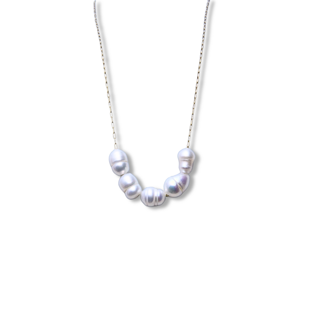 SOPHIE NECKLACE